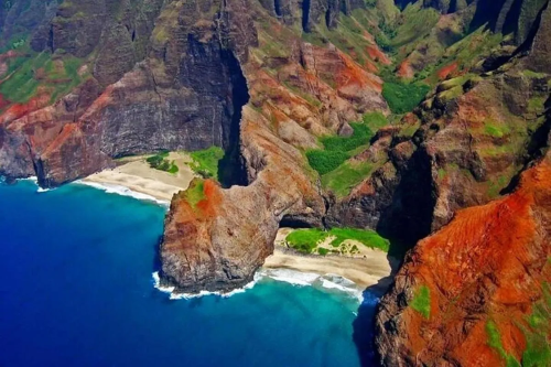 Pali Coast Kauai.png